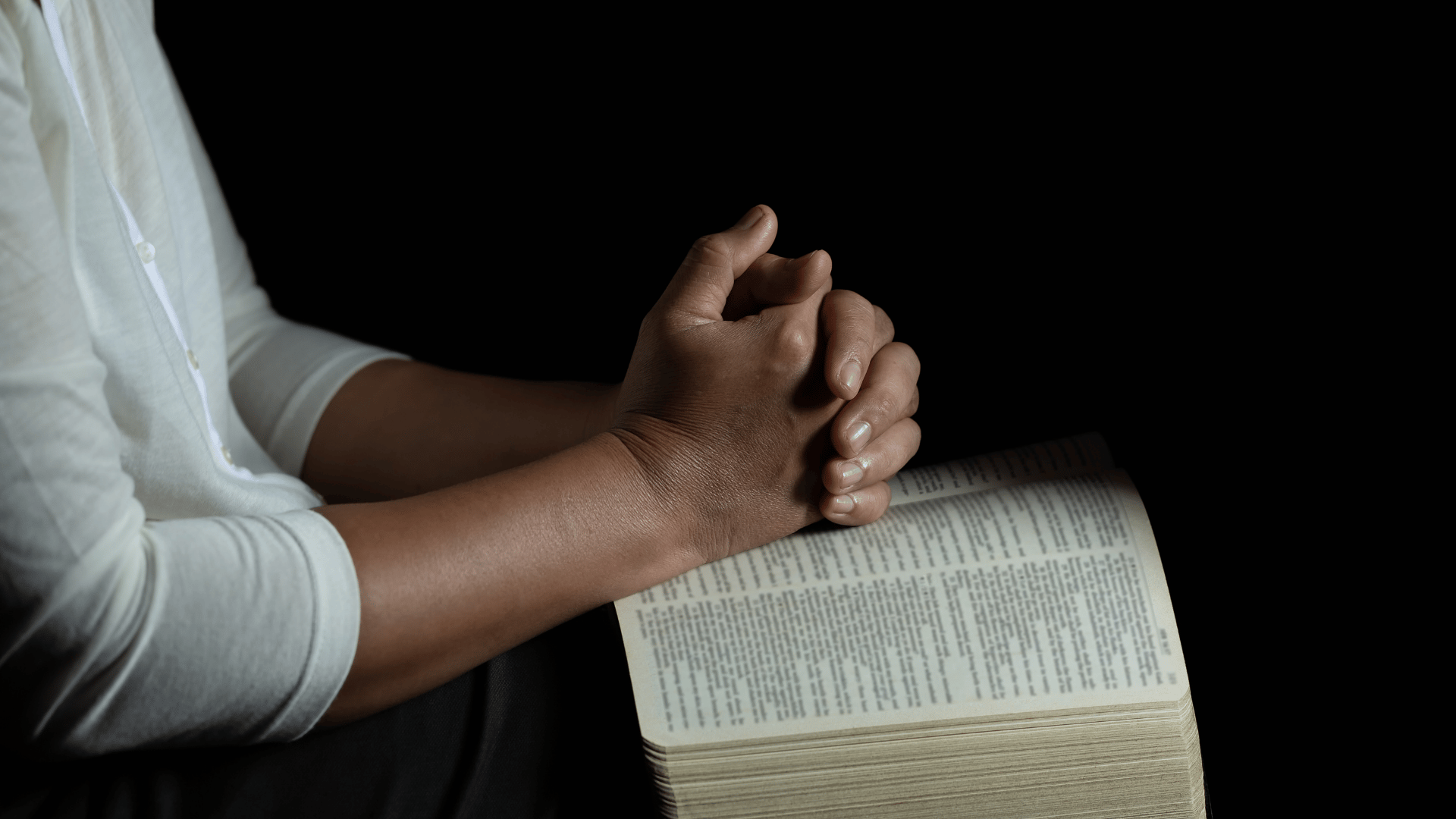 Spanish 7 Ways to Increase Your Time in Prayer Image