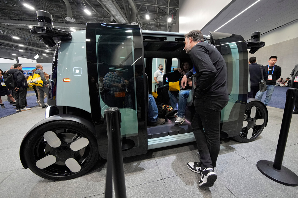 No Steering Wheel, No Brake Pedal - Approval Coming For Robotaxis