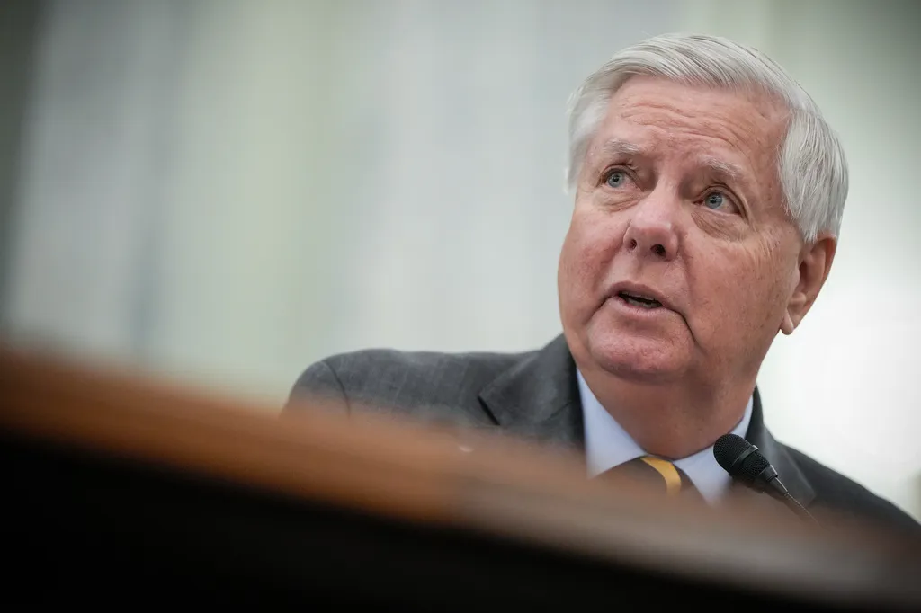 Senate Approves Russia Sanctions Bill Negotiated By The Late Sen. Lindsey Graham