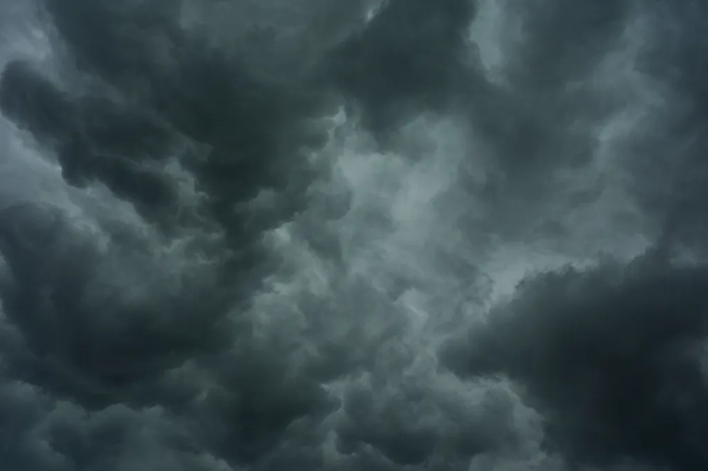 Severe Weather Hits Midwest Hard, Winds Top 80 mph, Power Out For Many 