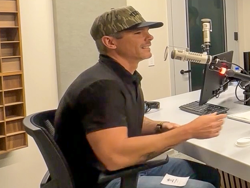 Granger Smith left behind a country music career to become a Baptist minister. Today, he preaches the Gospel with a sense of urgency.