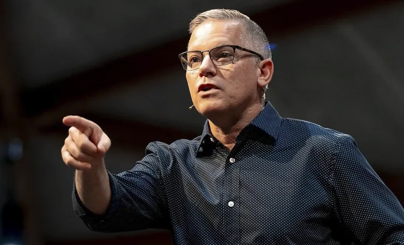 'Call To Ministry Is Not A Call To Solitary Confinement' - Pastors Need Friends (+Podcast)