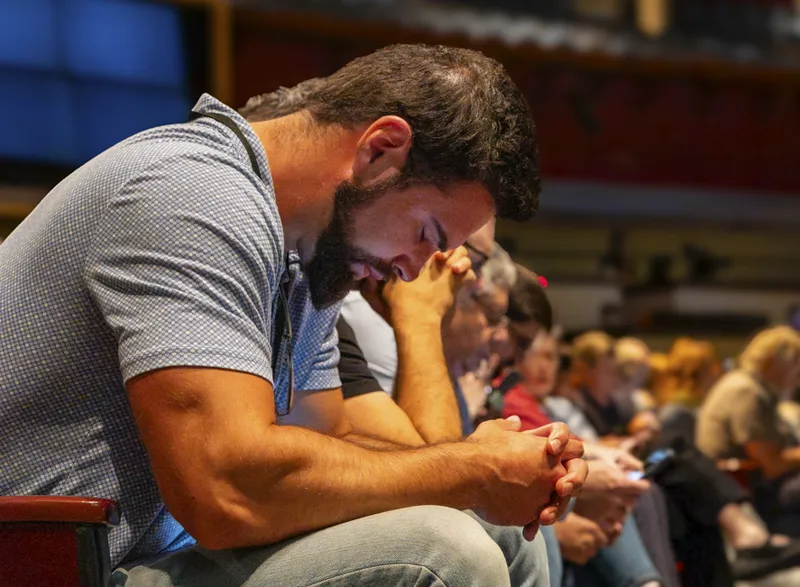 prayer at Cru event